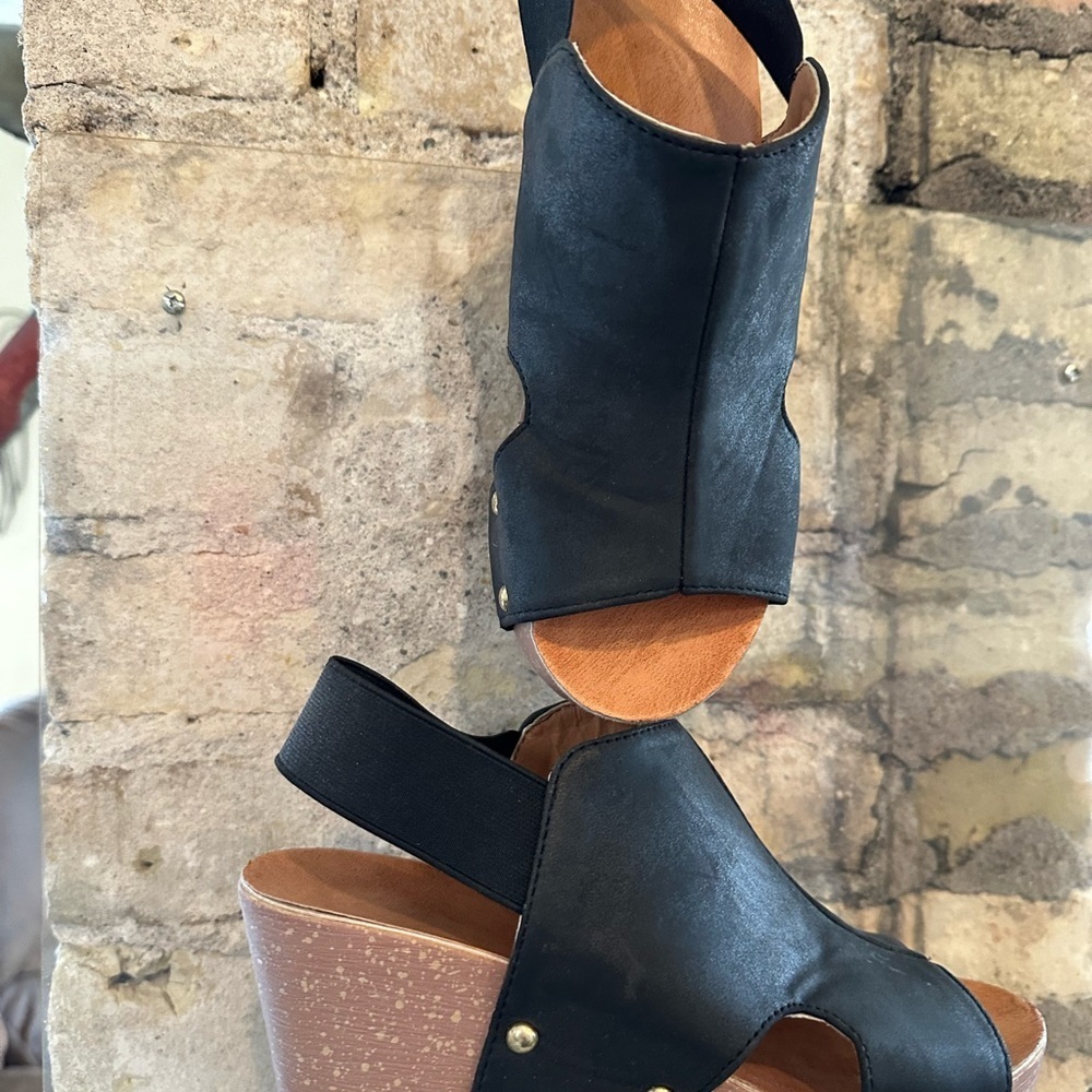 Stud Black Wedge Sandals - Picture 4 of 4